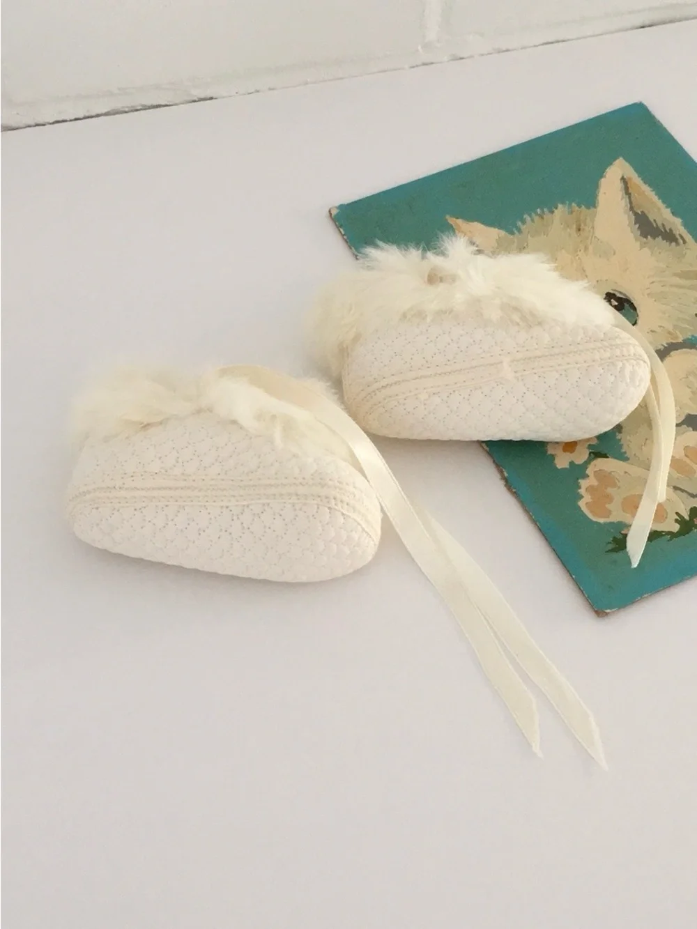 Cream Baby Booties/Slippers With Real Rabbit Fur Trim-Ages 0-3 months